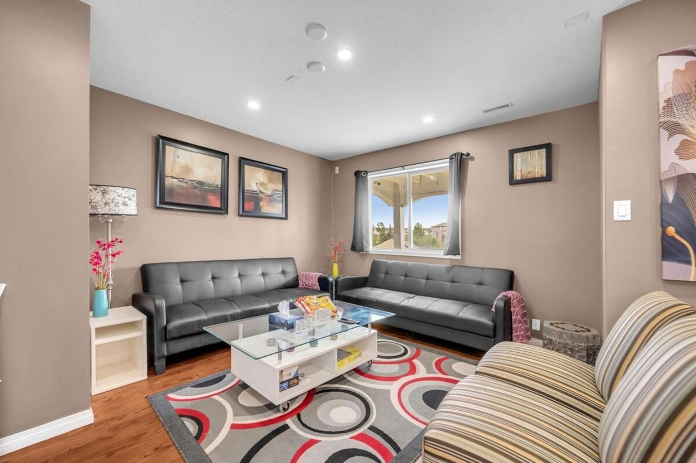 52-3 Bed Suite On Lake Central Ac By Airport Calgary Luaran gambar