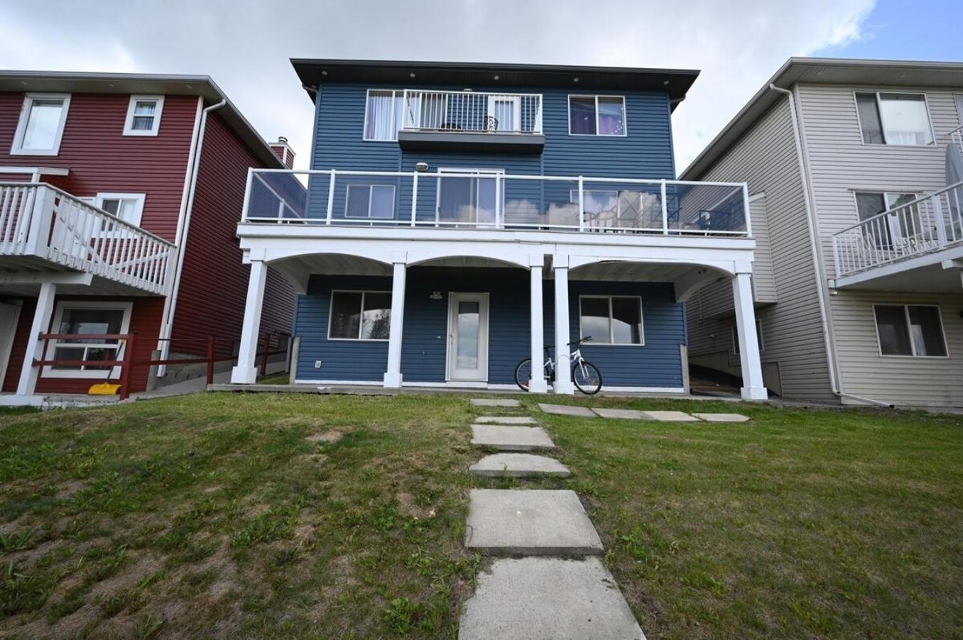 52-3 Bed Suite On Lake Central Ac By Airport Calgary Luaran gambar